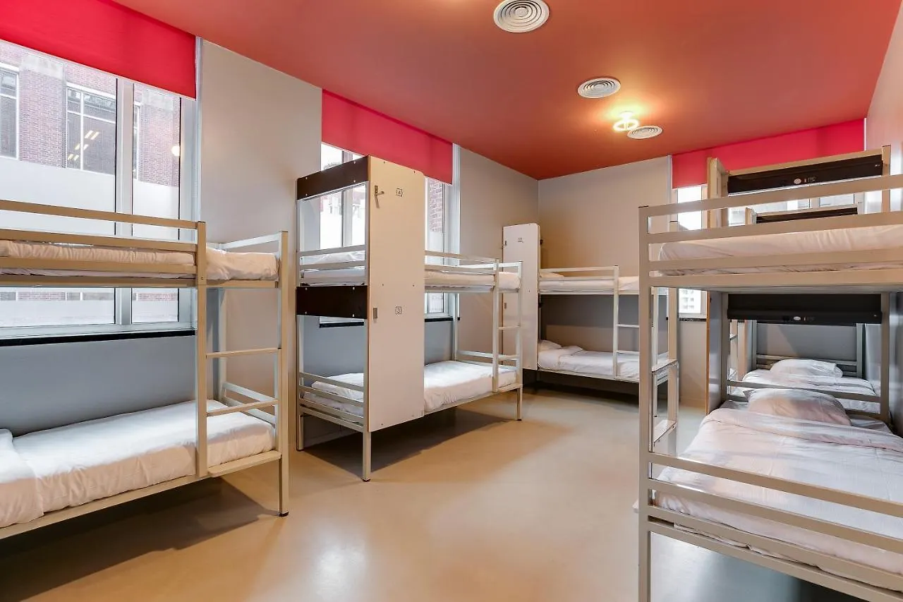 Clinknoord Hostel
