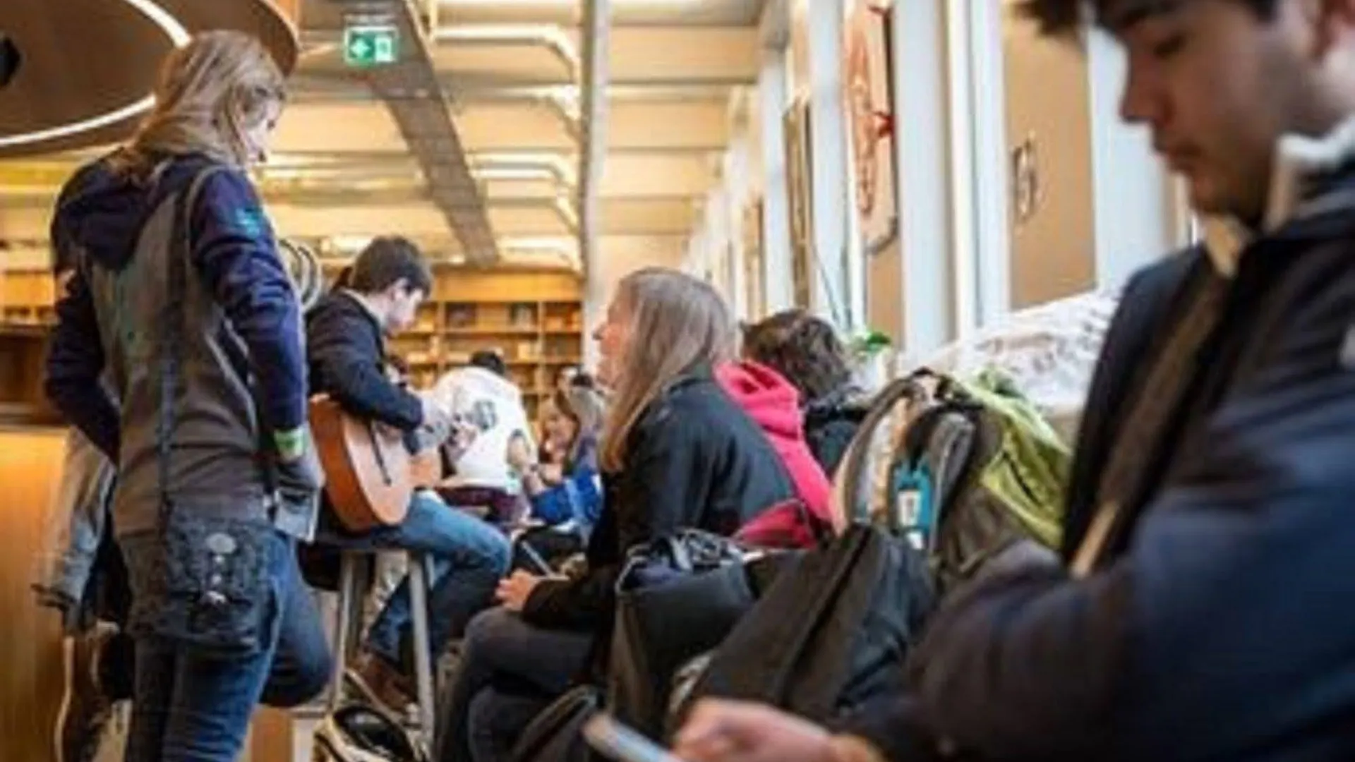 Clinknoord Hostel