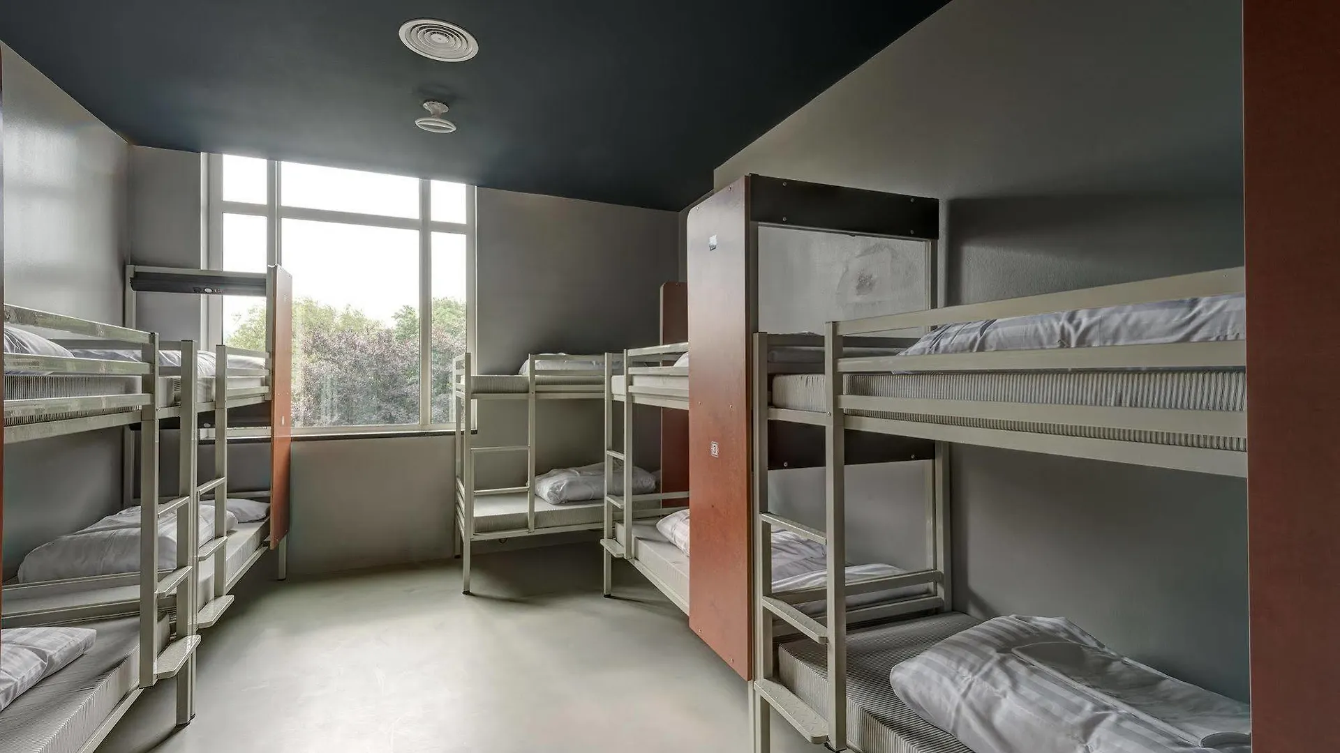 Clinknoord Hostel